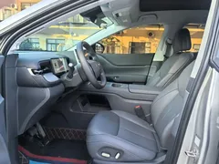 2025 Xpeng G6 625 Long Range Max Tech EV — фото 8