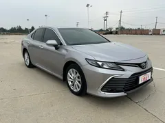 2021 Toyota Camry 2.0G Luxury — фото 3