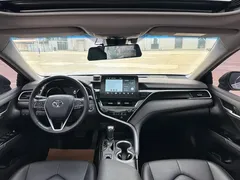2021 Toyota Camry 2.0G Luxury — фото 5