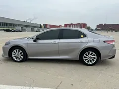 2021 Toyota Camry 2.0G Luxury — фото 14