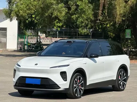 2023 Nio ES8 100kWh Signature