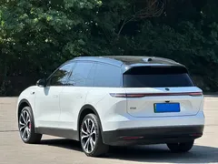 2023 Nio ES8 100kWh Signature, белый — фото 13