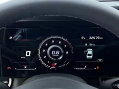 2022 Hyundai Elantra 1.5L CVT LUX Premium, белый — фото 17