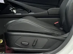 2022 Hyundai Elantra 1.5L CVT LUX Premium, белый — фото 19