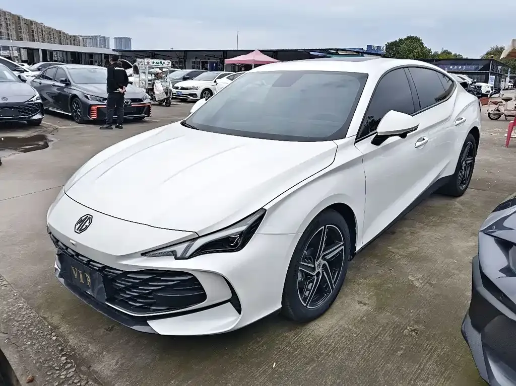 2025 MG MG7 1.5T 300 DCT Luxury