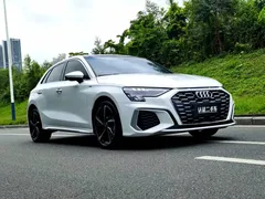 2023 Audi A3 Sportback 35 TFSI Fashion Sport, белый — фото 3