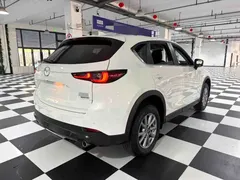2022 Mazda CX-5 2.0L AT 2WD, белый — фото 10