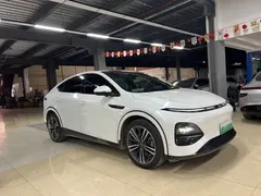 2023 Xpeng G6 580 Long Range Pro, белый — фото 3