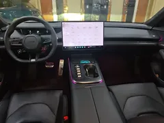 2024 Xiaomi SU7 4WD Max Founder, синий — фото 10