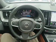 2022 Volvo XC60 4WD Zhiyi Luxury, белый — фото 11