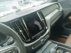 2022 Volvo XC60 4WD Zhiyi Luxury, белый — фото 13