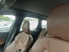 2022 Volvo XC60 4WD Zhiyi Luxury, белый — фото 18