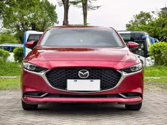 2021 Mazda 3 2.0L AT — фото 2