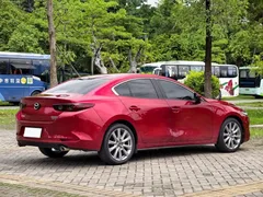 2021 Mazda 3 2.0L AT — фото 4