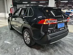 2023 Toyota Wildlander 2.0L CVT 2WD Luxury Plus, чёрный — фото 9