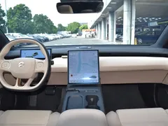 2024 Nio ET5T 75kWh Touring — фото 11