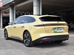 2024 Nio ET5T 75kWh Touring — фото 17