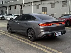 2024 BYD Qin L PHEV 80km Leading — фото 4