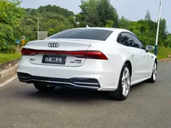 2022 Audi A7L 45 TFSI S-line Dream Future Edition, белый — фото 7