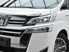 2020 Toyota Vellfire 2.5L Hybrid HV Premium, белый — фото 5