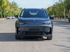 2024 Leapmotor C16 EREV 200 Premium — фото 2