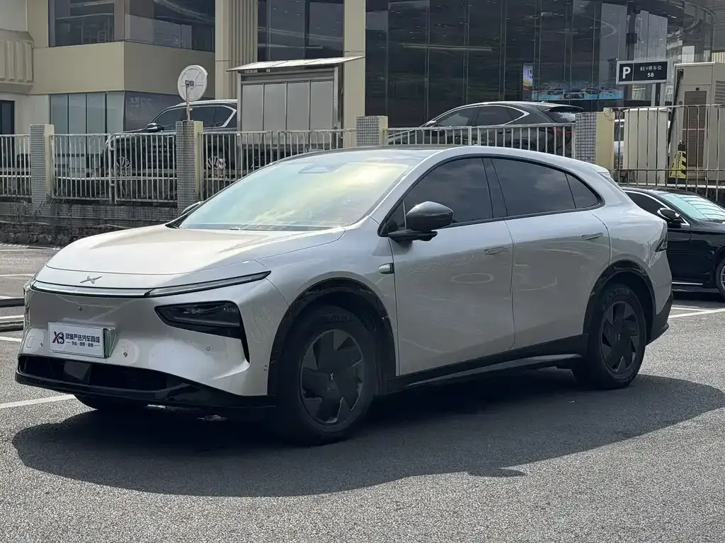 2025 Xpeng G7 702 Long Range Ultra