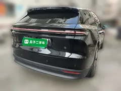 2025 Li Auto i6 4WD Standard — фото 4