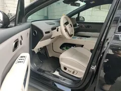 2025 Li Auto i6 4WD Standard — фото 12