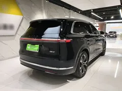 2026 Aito M7 EREV Max 4WD 5-seat 192-line LiDAR, чёрный — фото 7