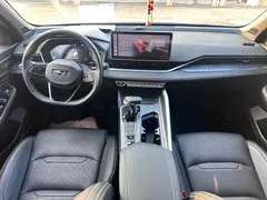 2023 Geely Preface 1.5TD Kunlun, белый — фото 5