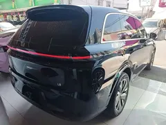 2025 Li Auto L8 Smart Refresh, чёрный — фото 7