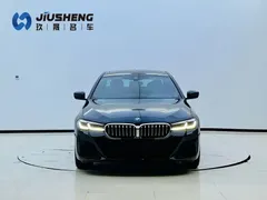 2022 BMW 5 Series 525Li M Sport Package, чёрный — фото 2
