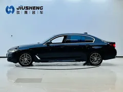2022 BMW 5 Series 525Li M Sport Package, чёрный — фото 3