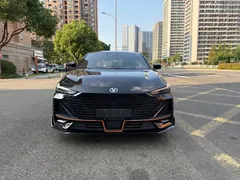 2023 Changan UNI-V 1.5T Sport, чёрный — фото 2