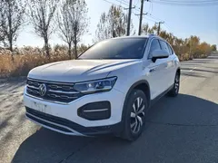2022 Volkswagen Tayron 280TSI 2WD Luxury, белый — фото 1
