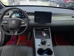 2025 BYD Qin PLUS DM-i PHEV Smart Driving 55km Leading — фото 12