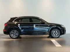 2020 Audi Q5L 40 TFSI Fashion, чёрный — фото 3