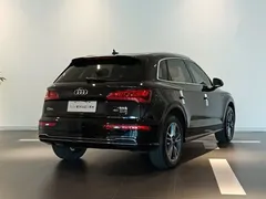 2020 Audi Q5L 40 TFSI Fashion, чёрный — фото 4