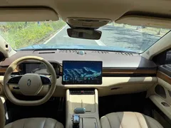 2024 Aito M7 1.5T RWD Plus 5-seat, синий — фото 8