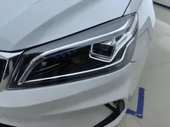 2021 Geely Emgrand UP 1.5L CVT, белый — фото 5