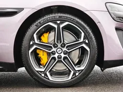 2026 Xiaomi SU7 RWD Standard — фото 10