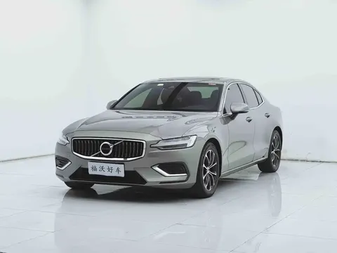 2021 Volvo S60 T4 Luxury