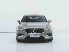 2021 Volvo S60 T4 Luxury — фото 2
