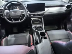 2023 Geely Coolray 1.5T DCT Platinum, белый — фото 7