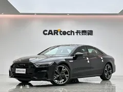 2023 Audi A7L 45 TFSI quattro S-line, чёрный — фото 1