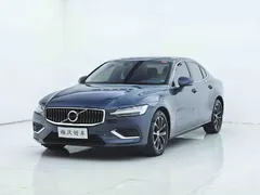 2022 Volvo S60 B4 Luxury, синий — фото 1