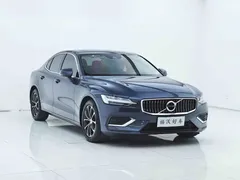 2022 Volvo S60 B4 Luxury, синий — фото 3