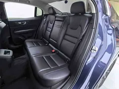 2022 Volvo S60 B4 Luxury, синий — фото 16