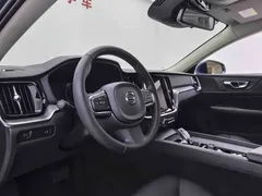 2022 Volvo S60 B4 Luxury, синий — фото 17
