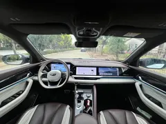 2021 Geely Monjaro 2.0TD DCT 2WD EVO Premium, белый — фото 5